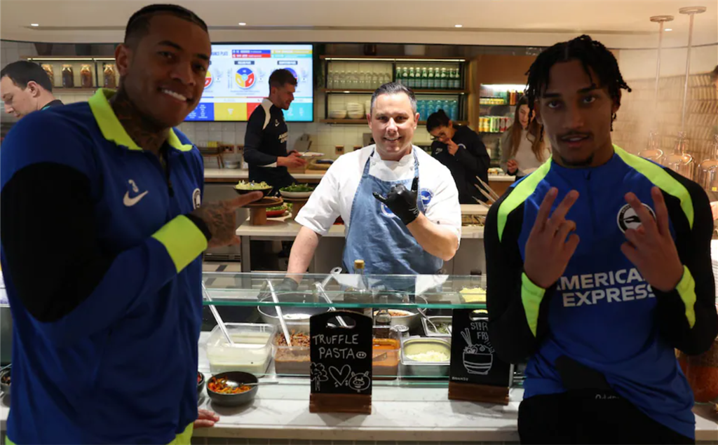 Паста на кухні Брайтона, фото James Boardman/Brighton and Hove Albion