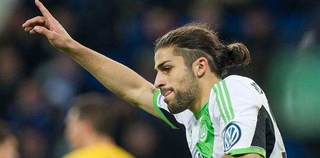 Родригес в этом матче успел и заработать пенальти, и реализовать его и за задержку времени удалиться