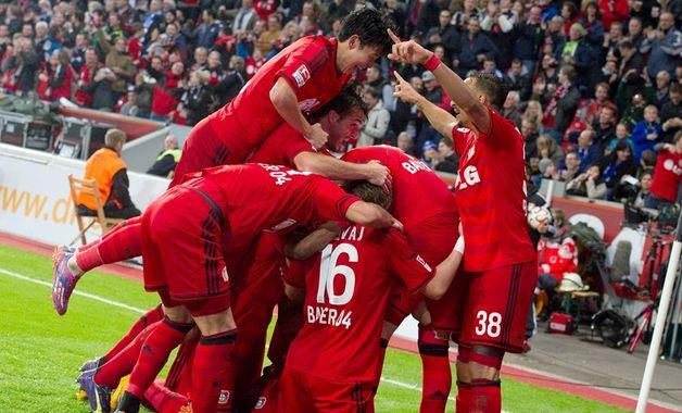 Байер без проблем справился с Шальке, фото getty images