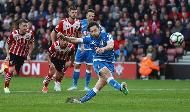 Гарри Артер не забил пенальти Гарри Артер не забил пенальти