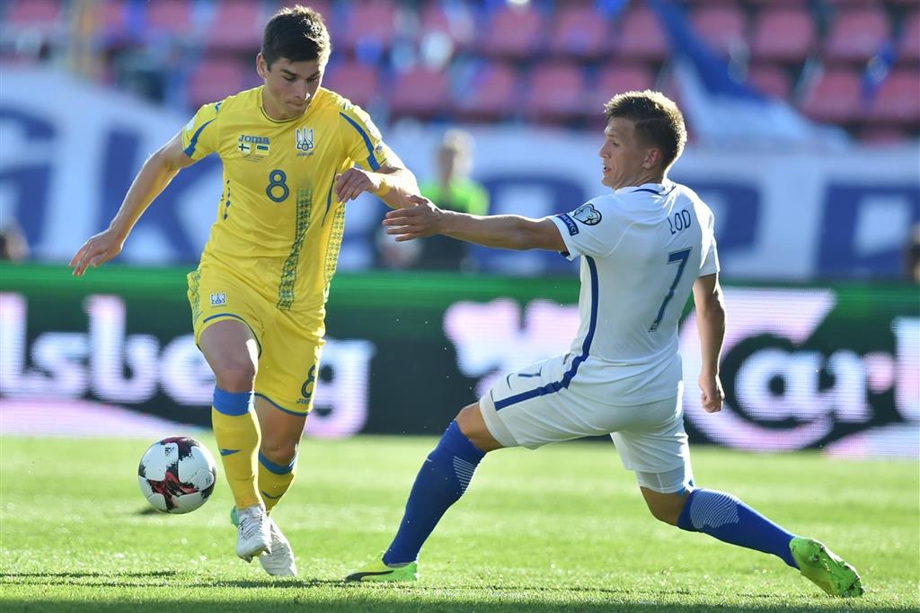 Руслан Малиновский, ffu.ua