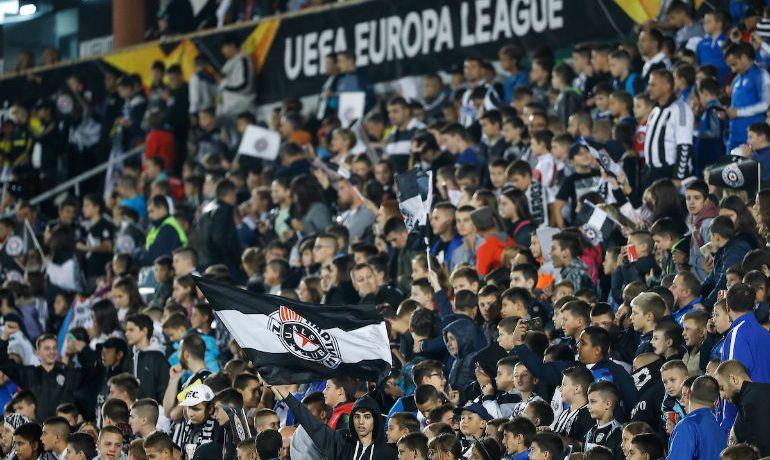 Дети на игре Партизан — АЗ, mozzartsport.com