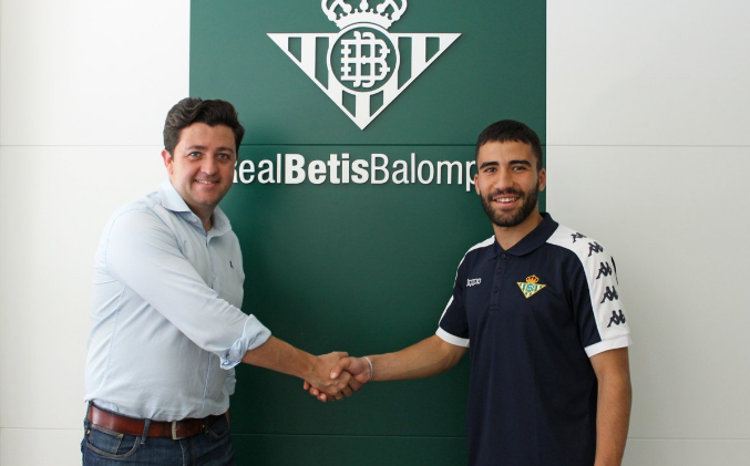 Яссин Фекир, Real Betis Balompié