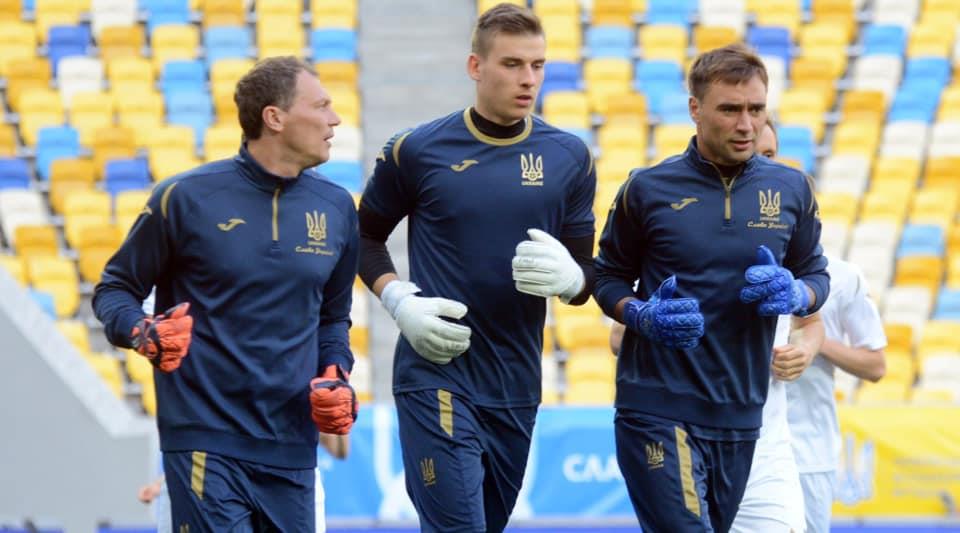 Андрей Пятов, Андрей Лунин и Юрий Панькив, фото УАФ