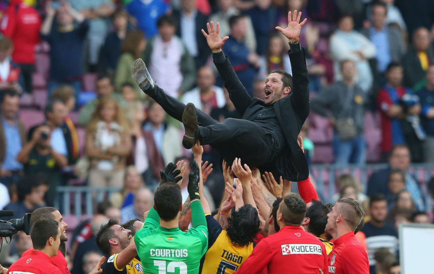 Симеоне празднует с командой победу в Ла Лиге, Getty Images