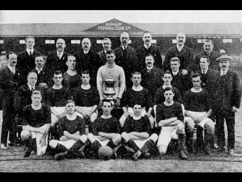 Барнсли с кубком