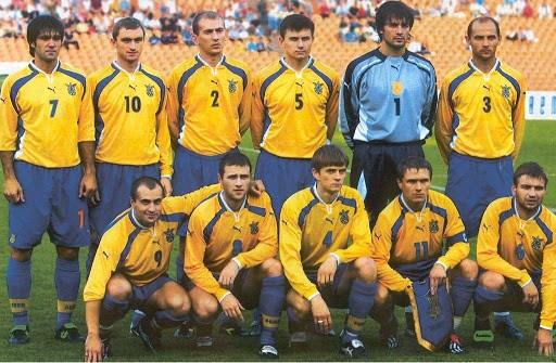 Перед матчем с Ираном. Бахарев второй слева в нижнем ряду Перед матчем с Ираном. Бахарев второй слева в нижнем ряду