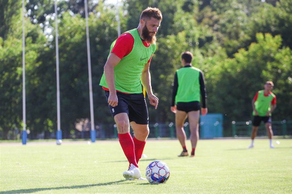 Михаил Сергийчук, ВЕрес