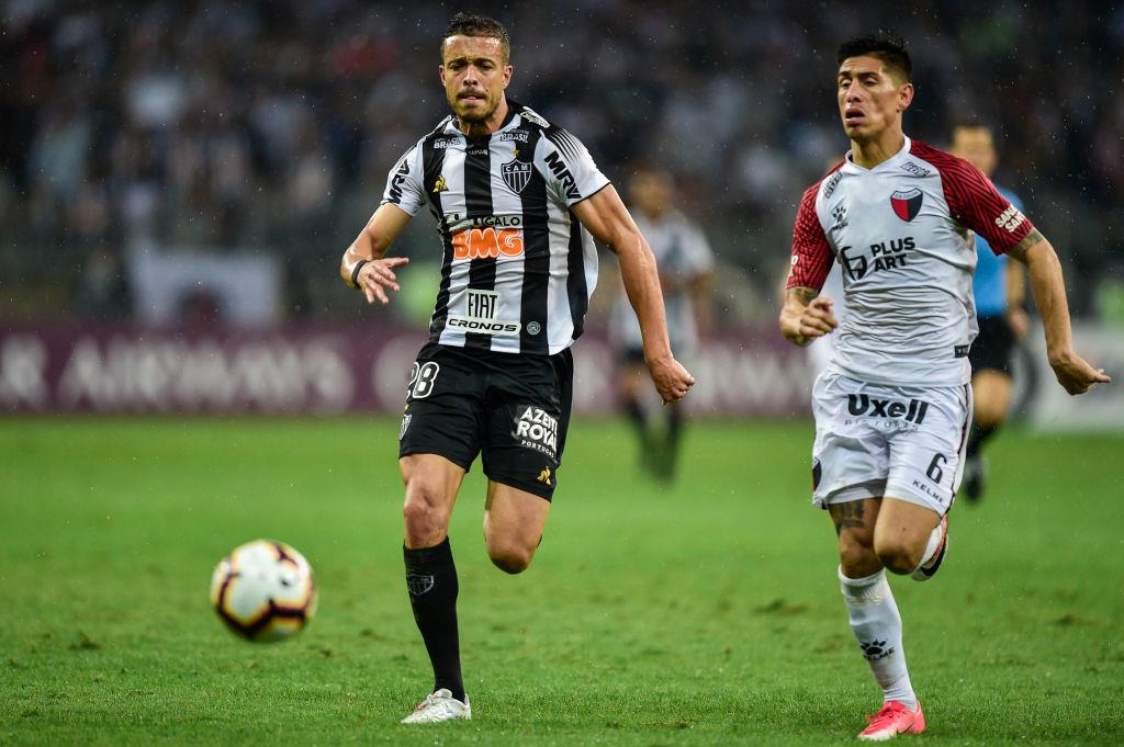 Франко Ди Санто (слева), Getty Images