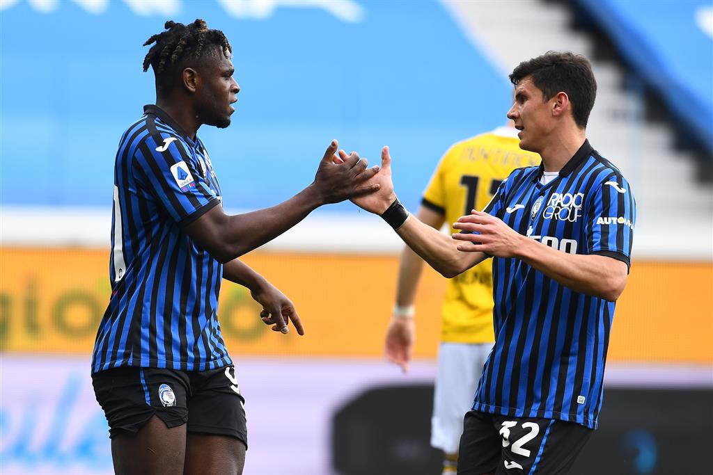 Дуван Сапата и Маттео Пессина, Gety Images