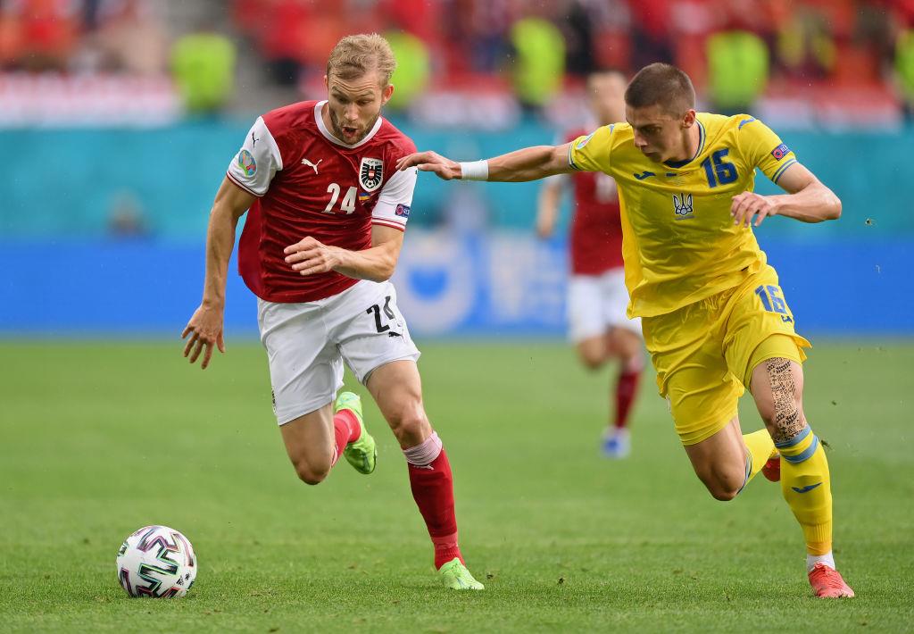 Виталий Миколенко в матче с Австрией, Getty Images