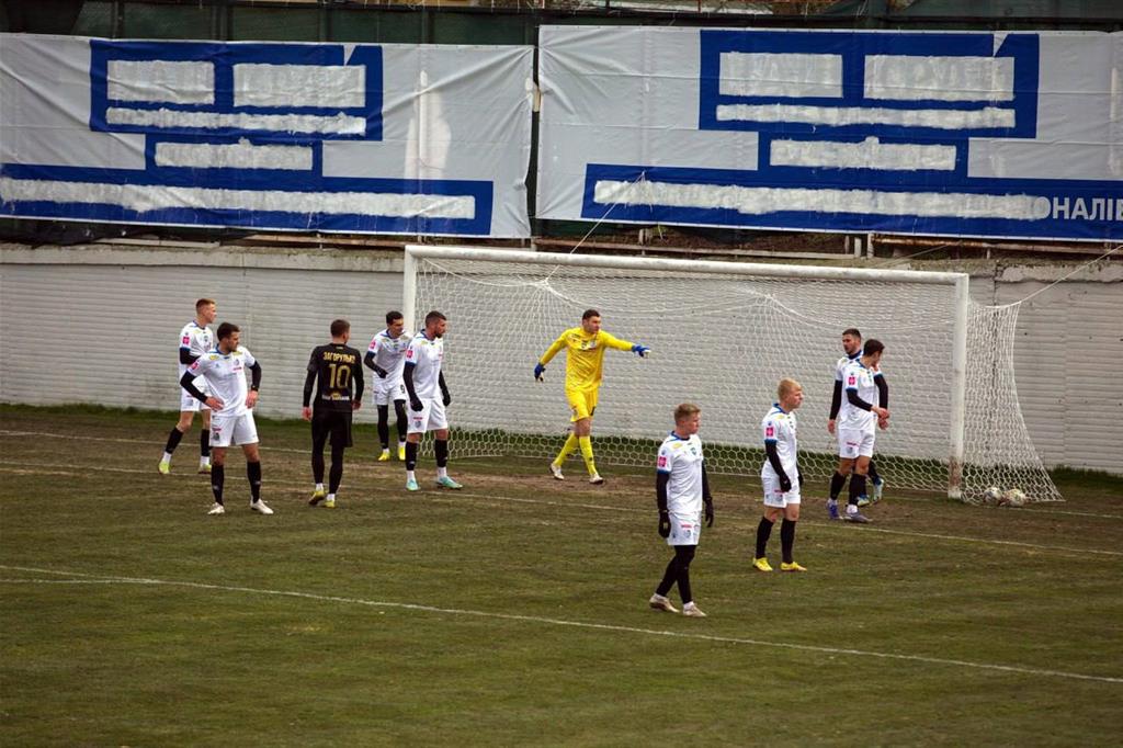 Одесити у контрольному матчі на зборах, фото Чорноморець
