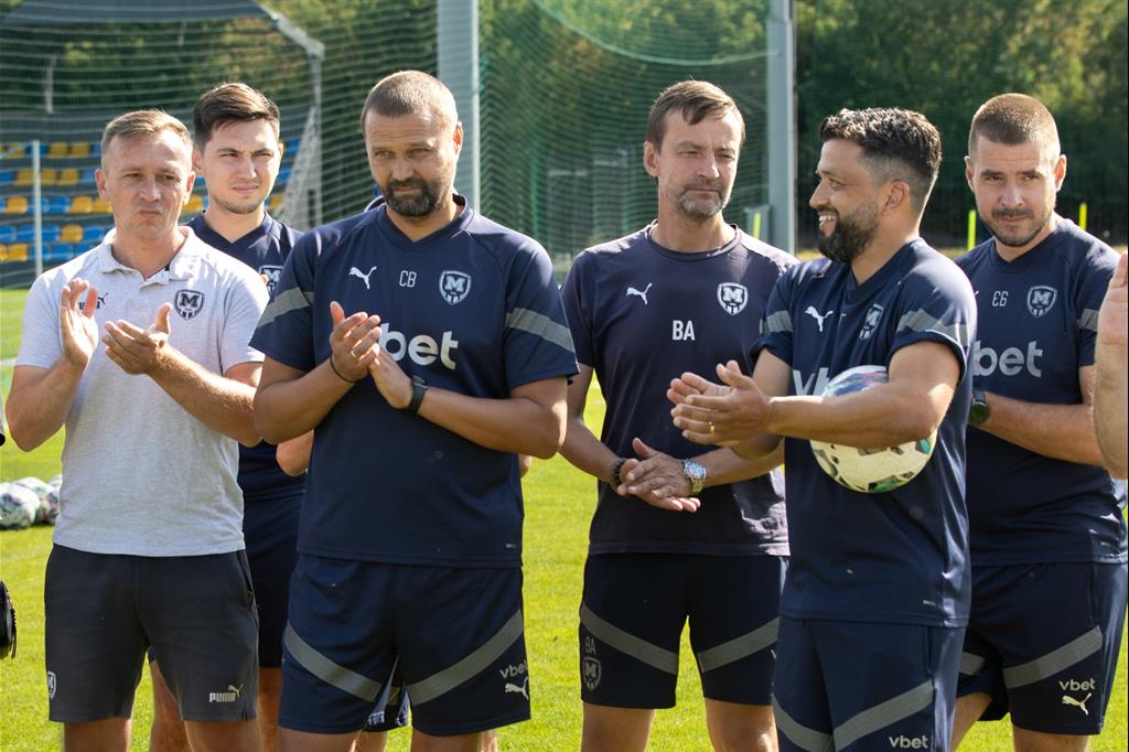 ФК Металіст 1925