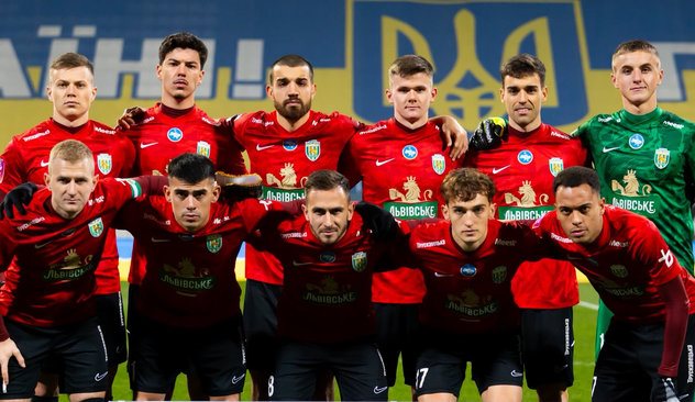 фото ФК Карпати