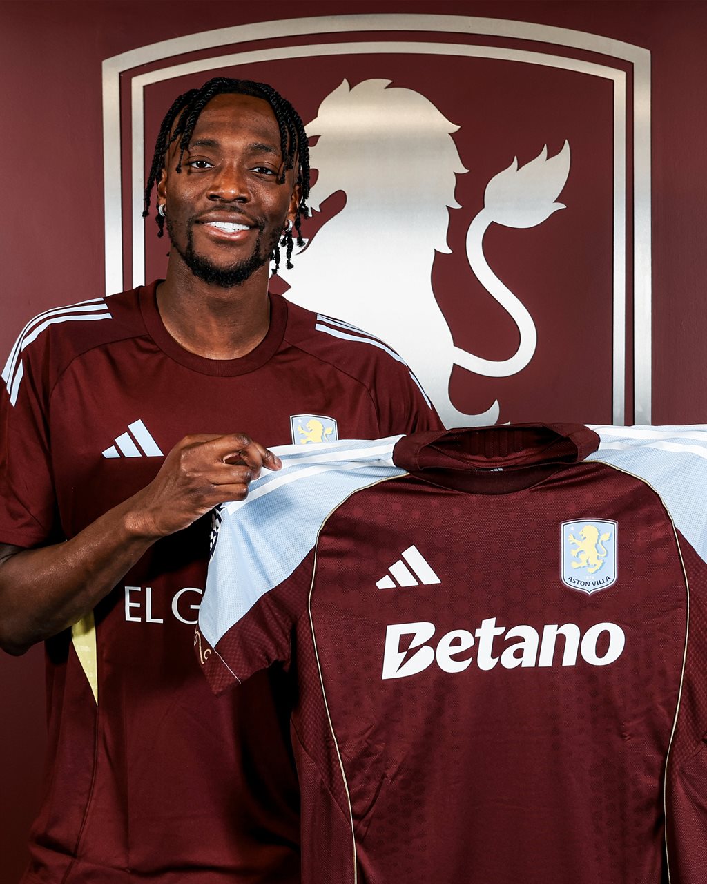 Фото ФК Астон Вілла