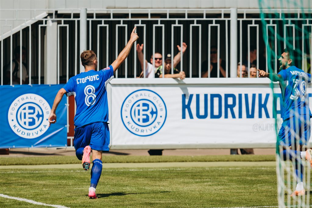 Сторчоус святкує м'яч у ворота СК Полтава у 18-му турі УПЛ. Фото: ФК Кудрівка