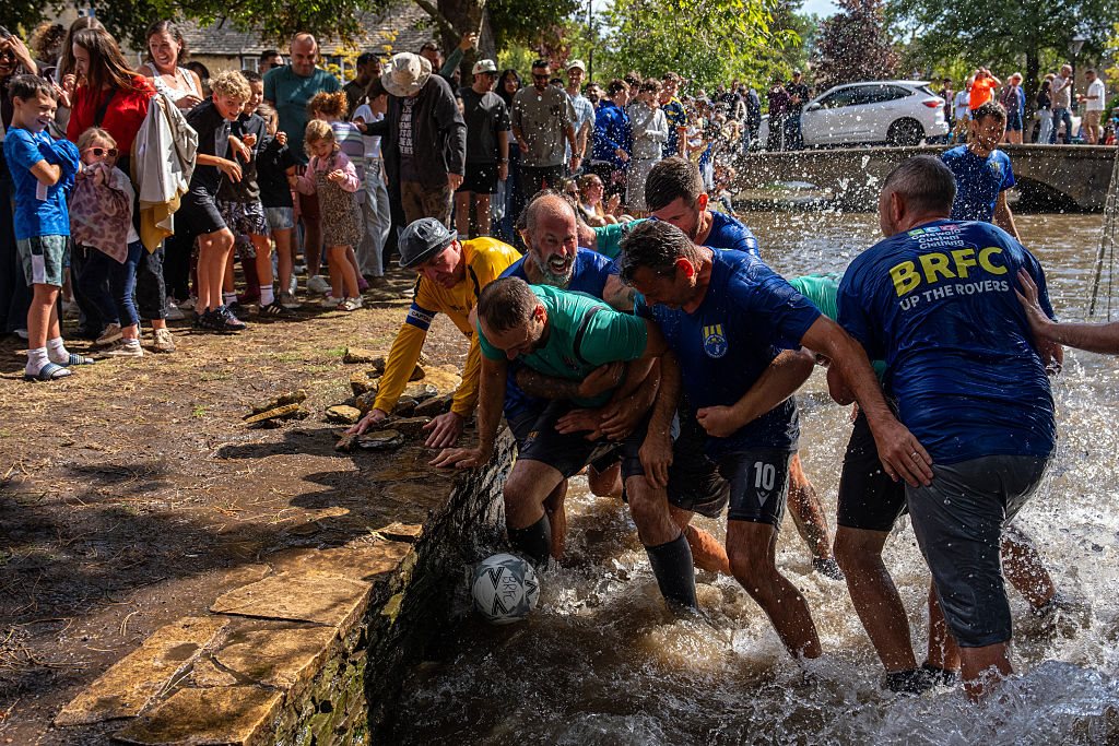 Річковий футбол, getty images