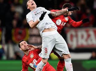 Байер 1:0	Атлетико