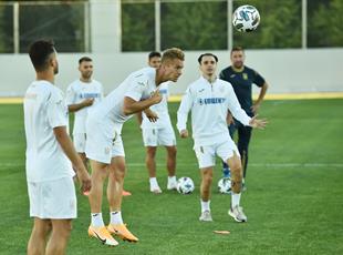 Первая тренировка сборной Украины перед Лигой наций