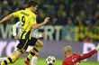 Левандовски поражает ворота Малаги, фото bundesliga.com