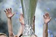 Вожделенный трофей, фото uefa.com