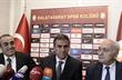 Хамза Хамзаоглу с Советом клуба, turkish-football.com