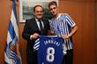 Аднан Янузай (справа), realsociedad.com