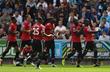 Эрик Байи (с мячом) - автор первого забитого гола, twitter.com/manutd