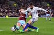 Оливье Жиру против Джеймса Тарковски, Getty Images