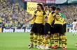 Игроки Боруссии празднуют гол, twitter.com/BVB