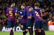 игроки барселоны поздравляют пике с забитым голом, laliga.es