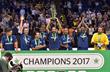 В 2017 году Пирес поднимал чемпионский кубок