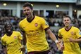 Жиру празднует гол в ворота Вест Хэма, skysports.com