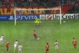 Мело не забивает пенальти, фото uefa.com