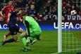 Жиру открывает счет, фото uefa.com