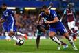 Эден Азар забил первый гол в матче, фото twitter.com/ChelseaFC