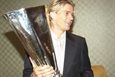 Тимощук с трофеем, shakhtar.com