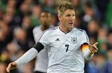 Бастиан Швайнштайгер, bundesliga.com