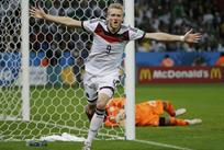 Шюррле первым смог пробить Мболи