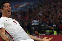 Роберт Левандовски, Squawka Football‏