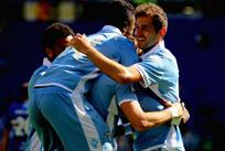 Игроки Лацио радуются шестому голу в ворота Сампдории, Getty Images