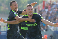 ГОЛАМИ ОТМЕТИЛИСЬ ШКРИНИАР И ПЕРИШИЧ, TWITTER.COM/INTER