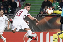 Патрик Кутроне открыл счет в матче, twitter.com/acmilan