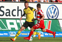 Андрей Ярмоленко в матче против Цвиккау, ruhrnachrichten.de