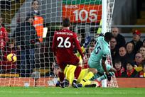 Мэйтленд-Найлз забивает гол, getty images