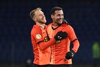 БОЛБАТ И АЛАН ПАТРИК, ФОТО ФК ШАХТЕР