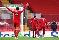 Наби Кейта празднует гол в ворота Челси, Getty Images