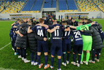 Днепр-1 празднует победу, СК Днепр-1