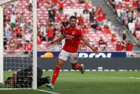 Роман Яремчук, Бенфика