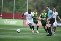 Кривбас — Лівий Берег, ФК Кривбас